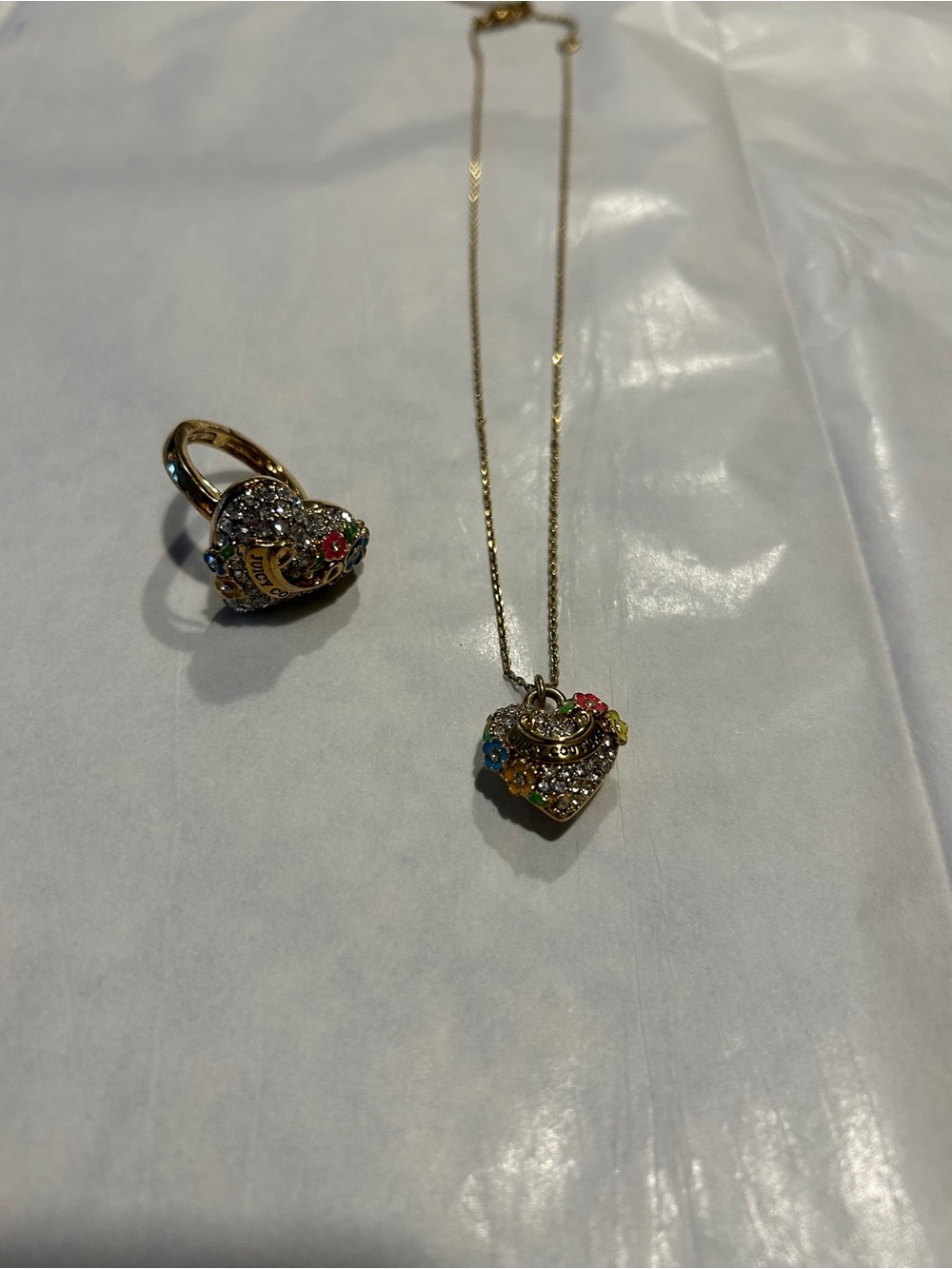 Vintage RARE Juicy Couture flower ring and necklace set